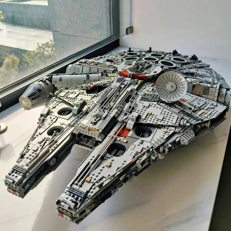 The Large Millennium Ship 75192 Falcon Spaceship Model Set Compatible Home Decoration Assembly Toys For Adults And Kids Gifts