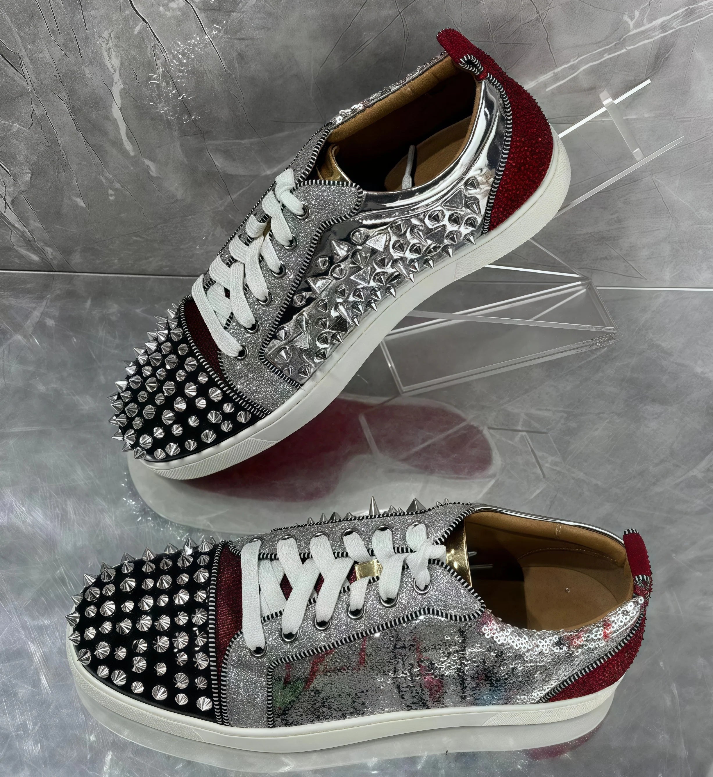 Fashion Spike Flat Heel Lace Up Female Casual Zapatillas 2025 Rivets Luxury Sneakers Woman Man Lovers Print Sports Shoes Bag Set